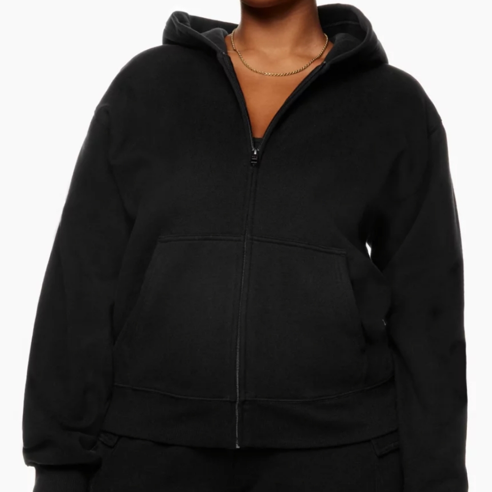 Aritzia Tna Cozy Fleece Perfect Zip Hoodie Size L in Black